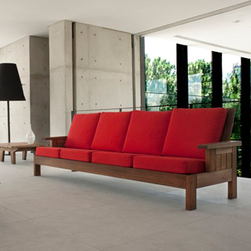 Sofa de 4 plazas para exterior Timbo de madera de eucalipto