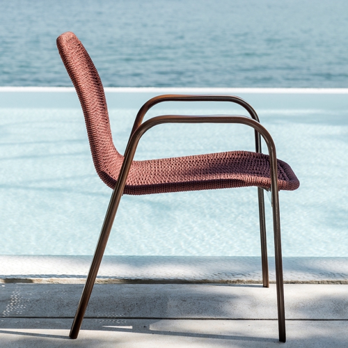 Perfil de la silla Vallarta de aluminio y cuerda trenzada diseño de Jorge Diego Etienne para Zavotti